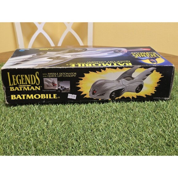 1994 Legends Batmobile Legends of Batman w/Missile Detonator Kenner Open Box TRU - Picture 10 of 16